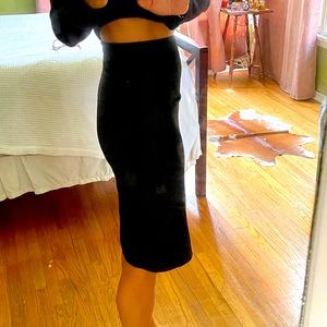 Theory pencil skirt.